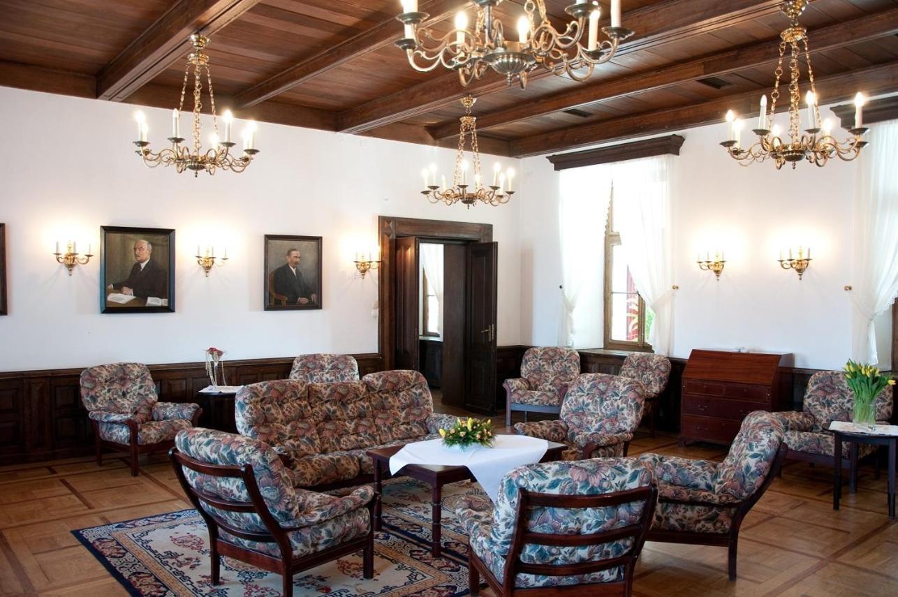 Hotel Zamek Pultusk Dom Polonii Bagian luar foto
